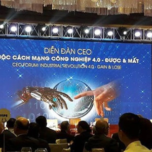 Diễn đàn "Cuộc cách mạng công nghiệp 4.0 - Được và mất"